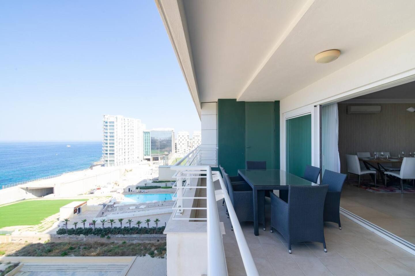 Fort Cambridge Apartments By Homely Sliema Extérieur photo
