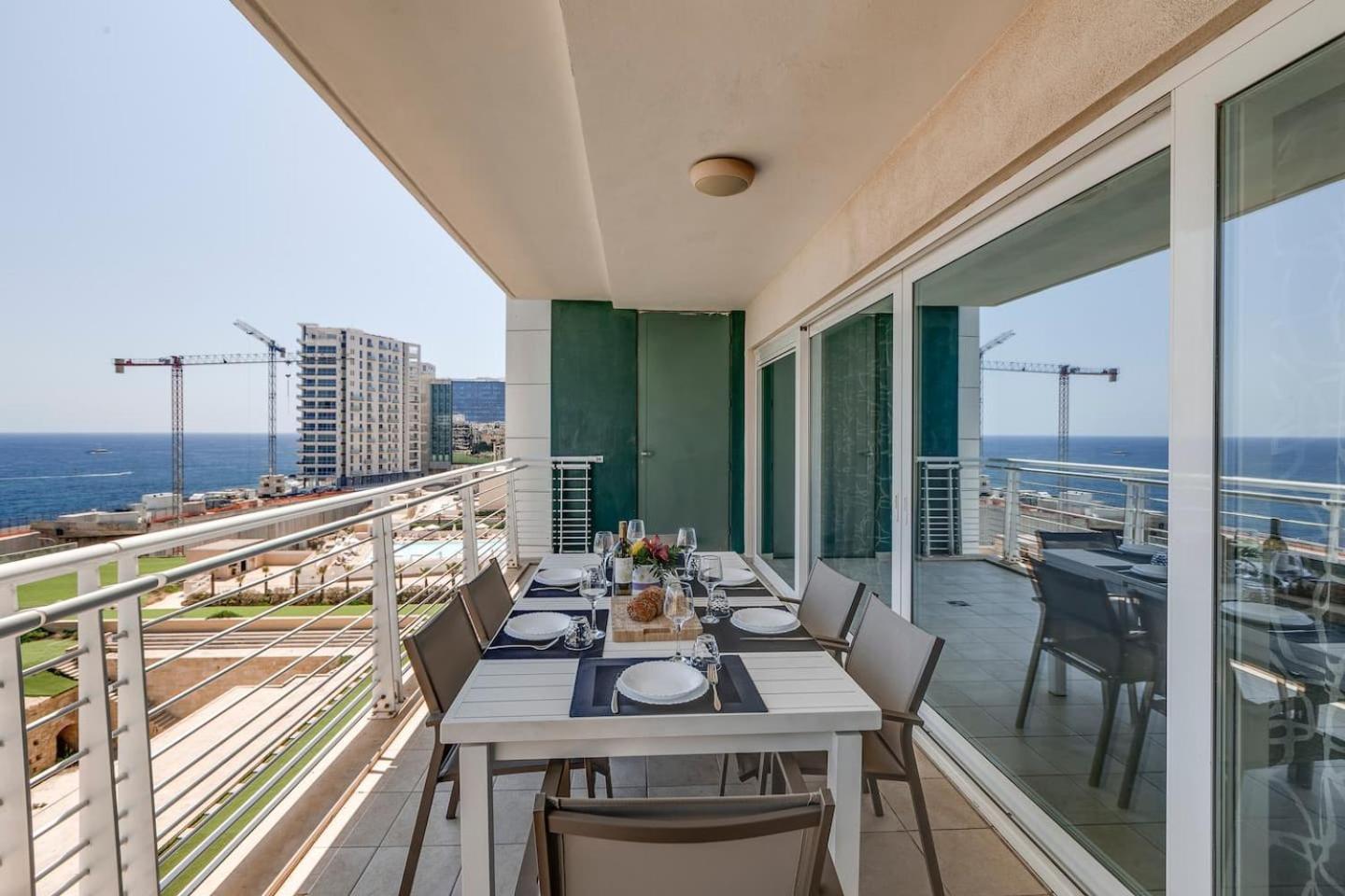 Fort Cambridge Apartments By Homely Sliema Extérieur photo