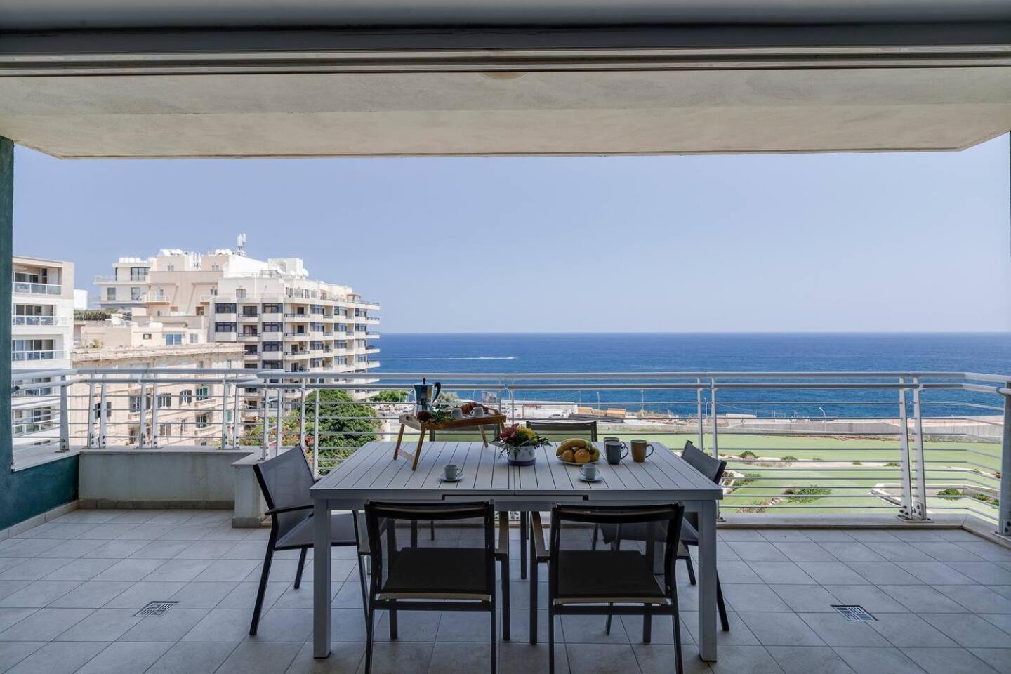 Fort Cambridge Apartments By Homely Sliema Extérieur photo