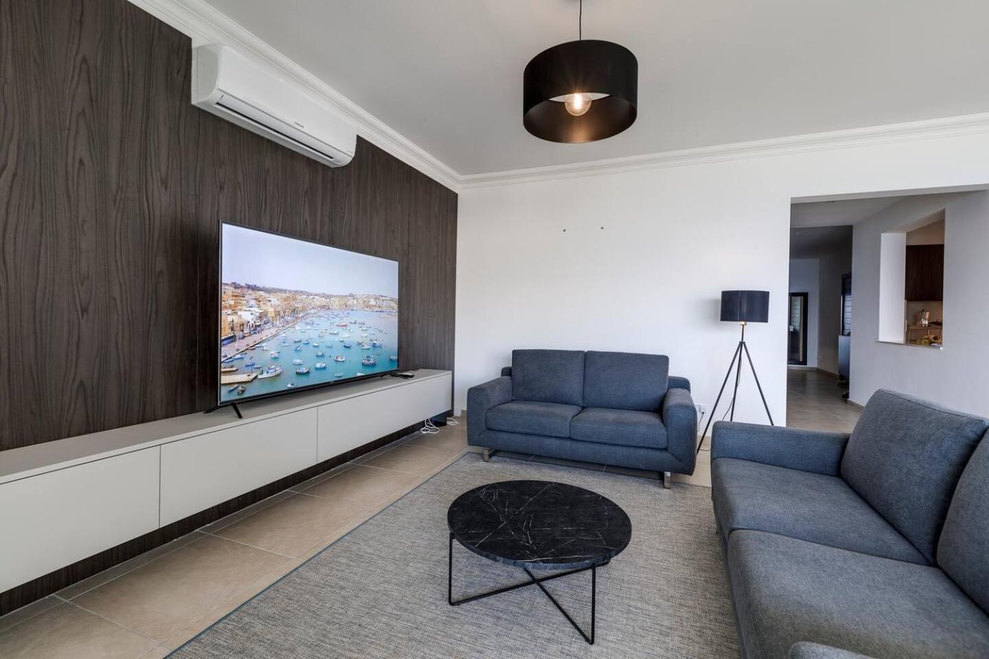 Fort Cambridge Apartments By Homely Sliema Extérieur photo