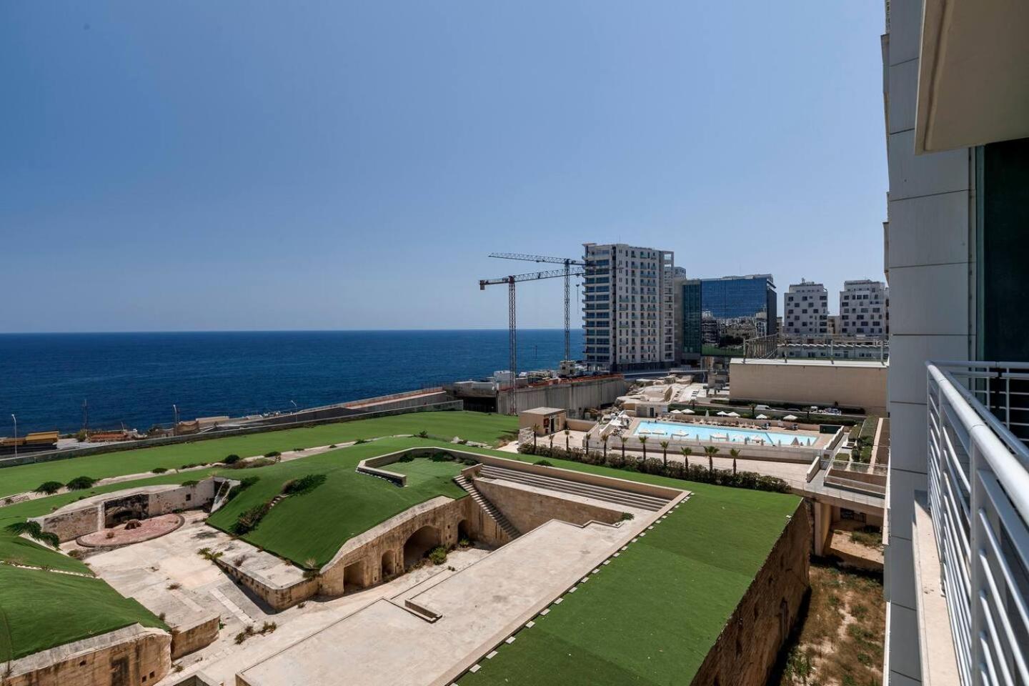Fort Cambridge Apartments By Homely Sliema Extérieur photo