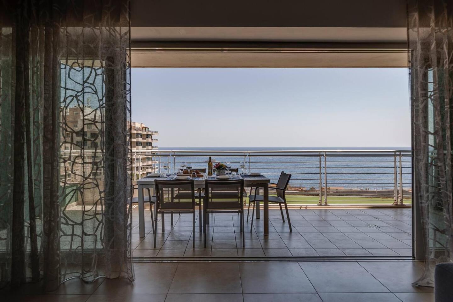 Fort Cambridge Apartments By Homely Sliema Extérieur photo