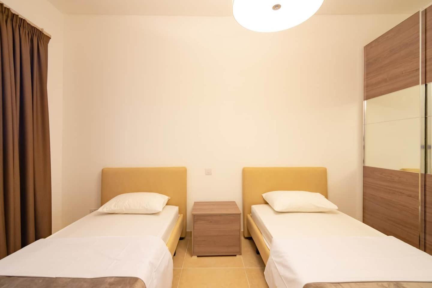 Fort Cambridge Apartments By Homely Sliema Extérieur photo