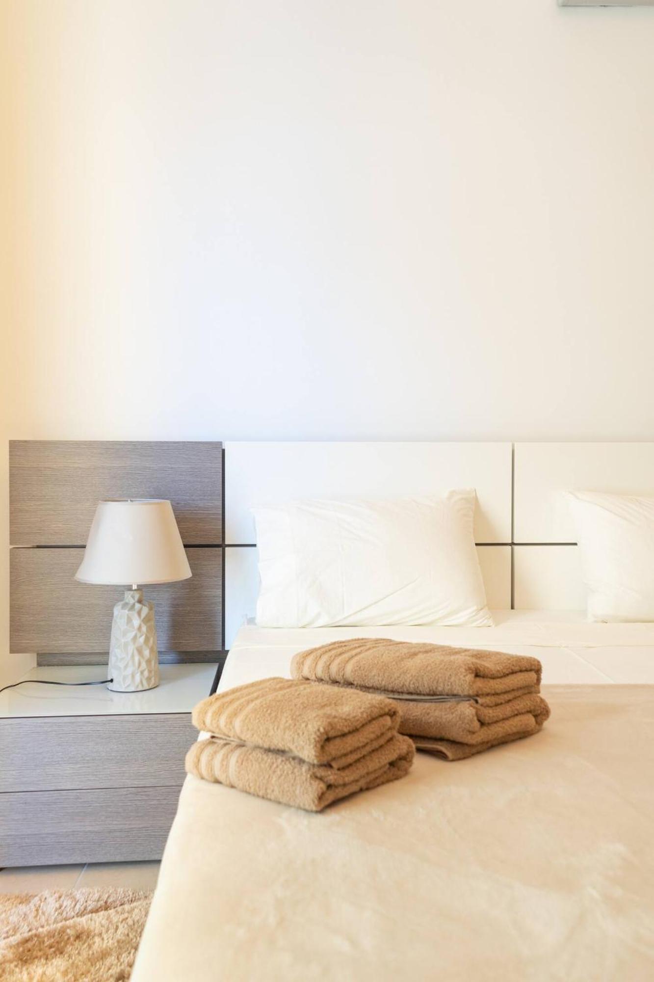Fort Cambridge Apartments By Homely Sliema Extérieur photo