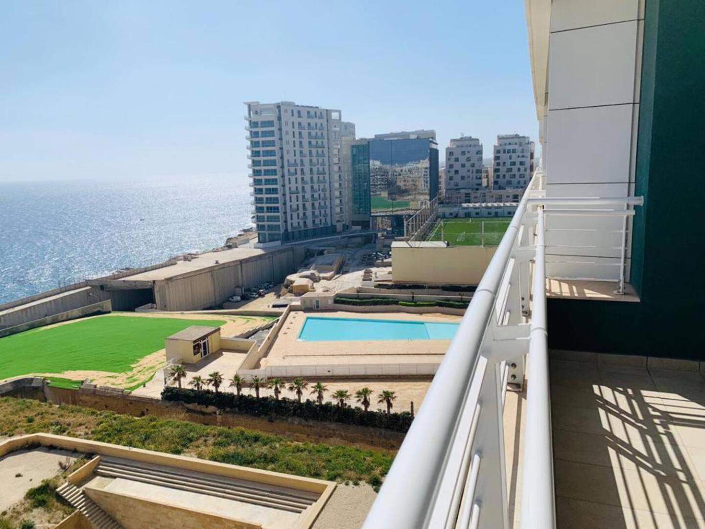 Fort Cambridge Apartments By Homely Sliema Extérieur photo